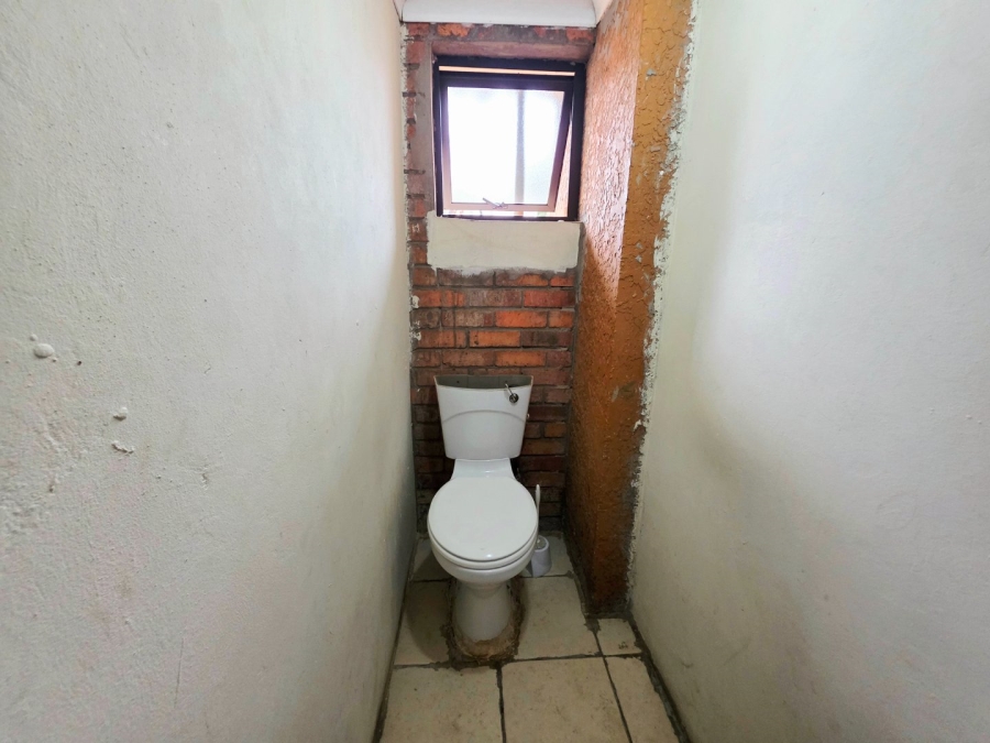 15 Bedroom Property for Sale in Universitas Free State
